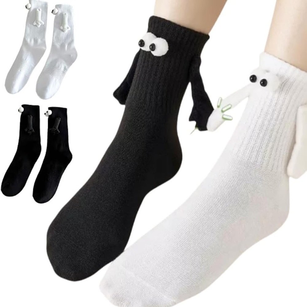 2 Pairs Novelty Magnetic Hands Crew Socks with 3D Eyes- 2nd listing
(212)